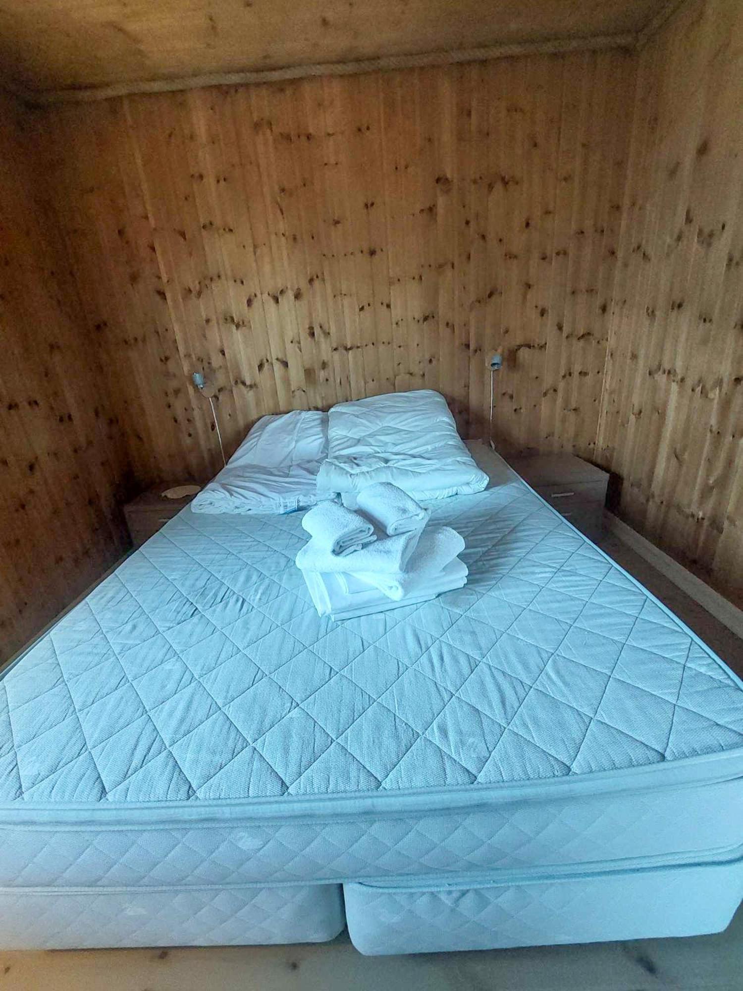Valen Cabins In Reine Ngoại thất bức ảnh